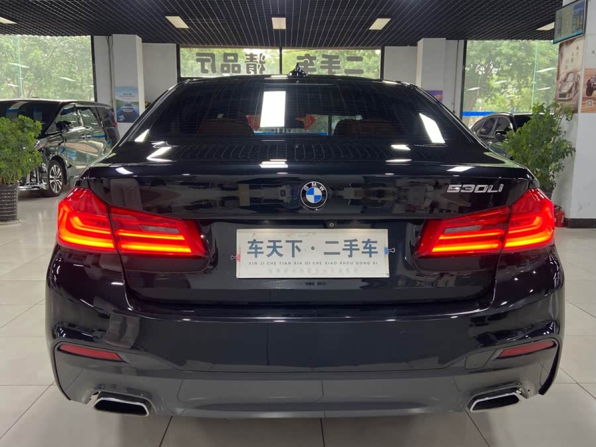 寶馬 寶馬5系  2018款 530Li 領(lǐng)先型 M運動套裝圖片
