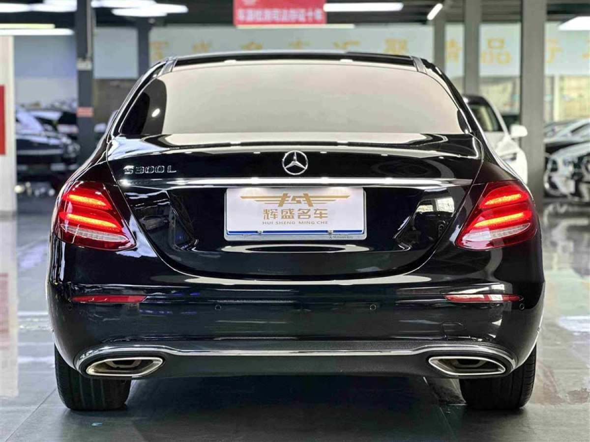奔馳 奔馳E級(jí)  2019款 改款 E 300 L 豪華型圖片