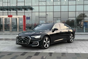 奥迪A6L 奥迪 改款 45 TFSI quattro 臻选动感型