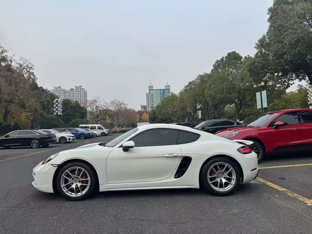 保時(shí)捷 718  2020款 Cayman 2.0T圖片