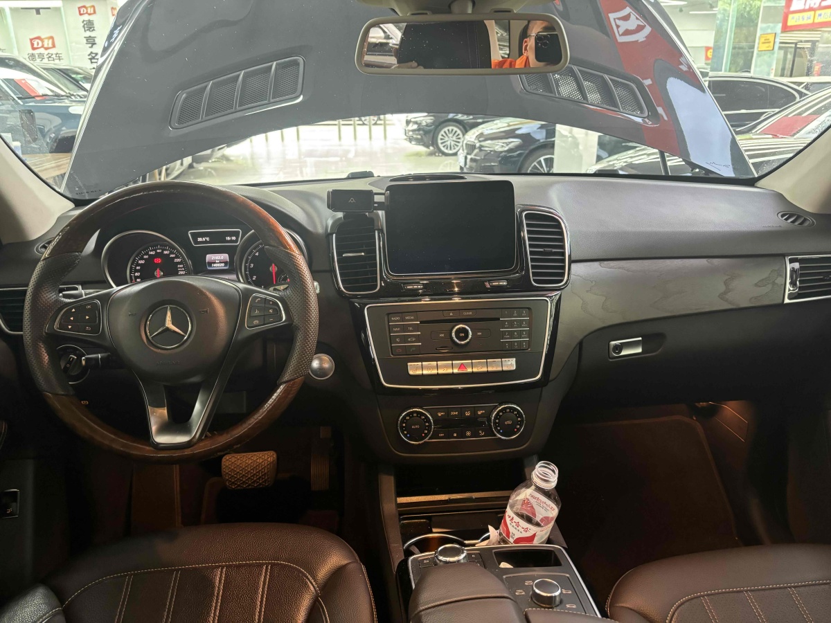 奔馳 奔馳GLE  2016款 GLE 320 4MATIC 動感型圖片