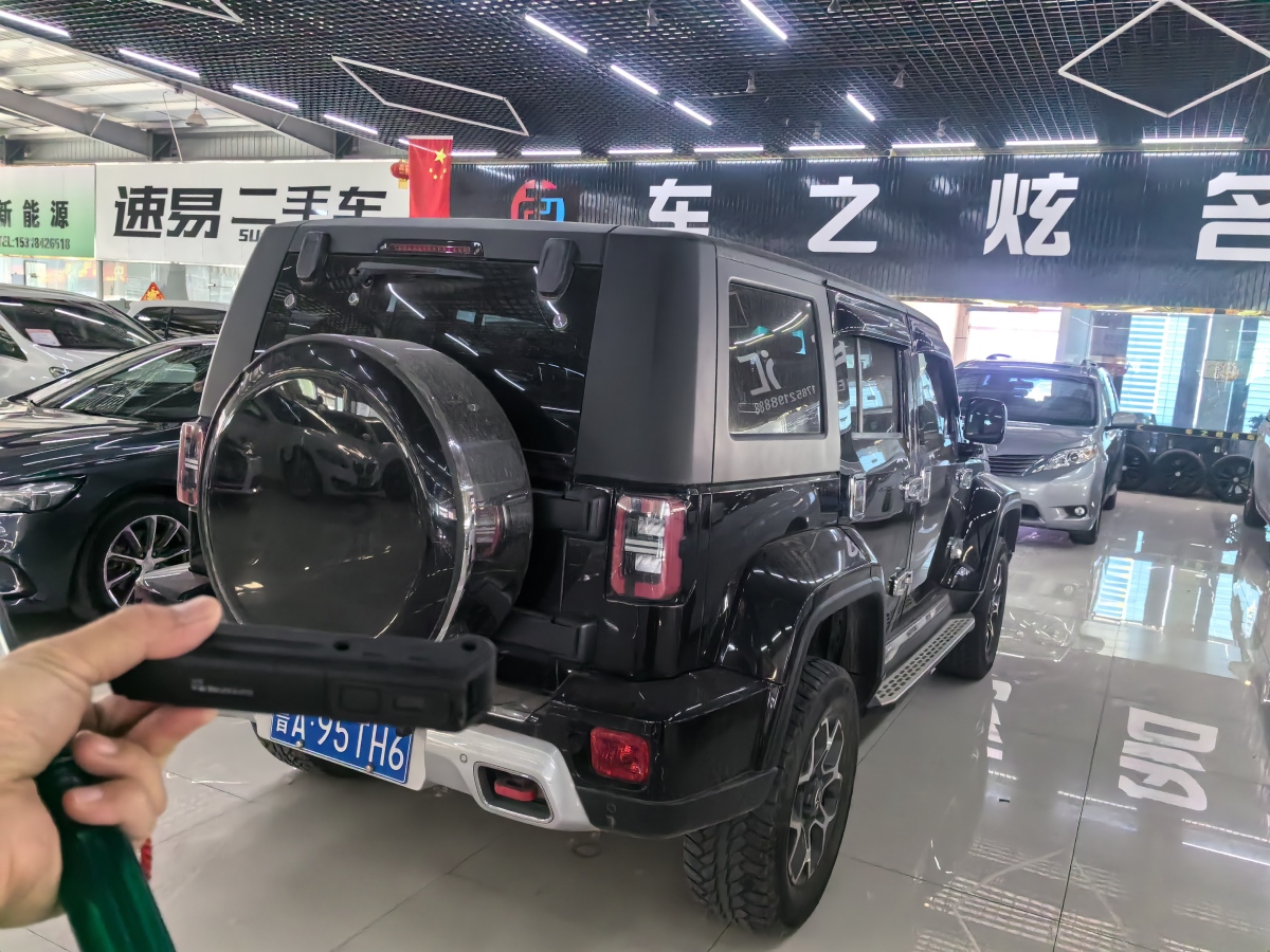 北京 BJ40  2019款  PLUS 2.3T 自动四驱尊享版 国VI图片