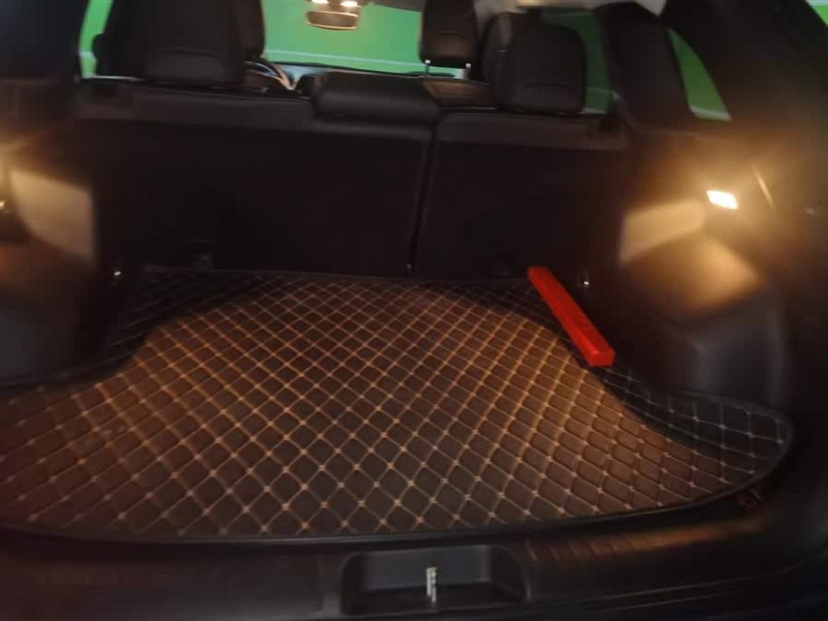 Jeep 自由光  2019款 2.0T 四驅(qū)探享版 國VI圖片