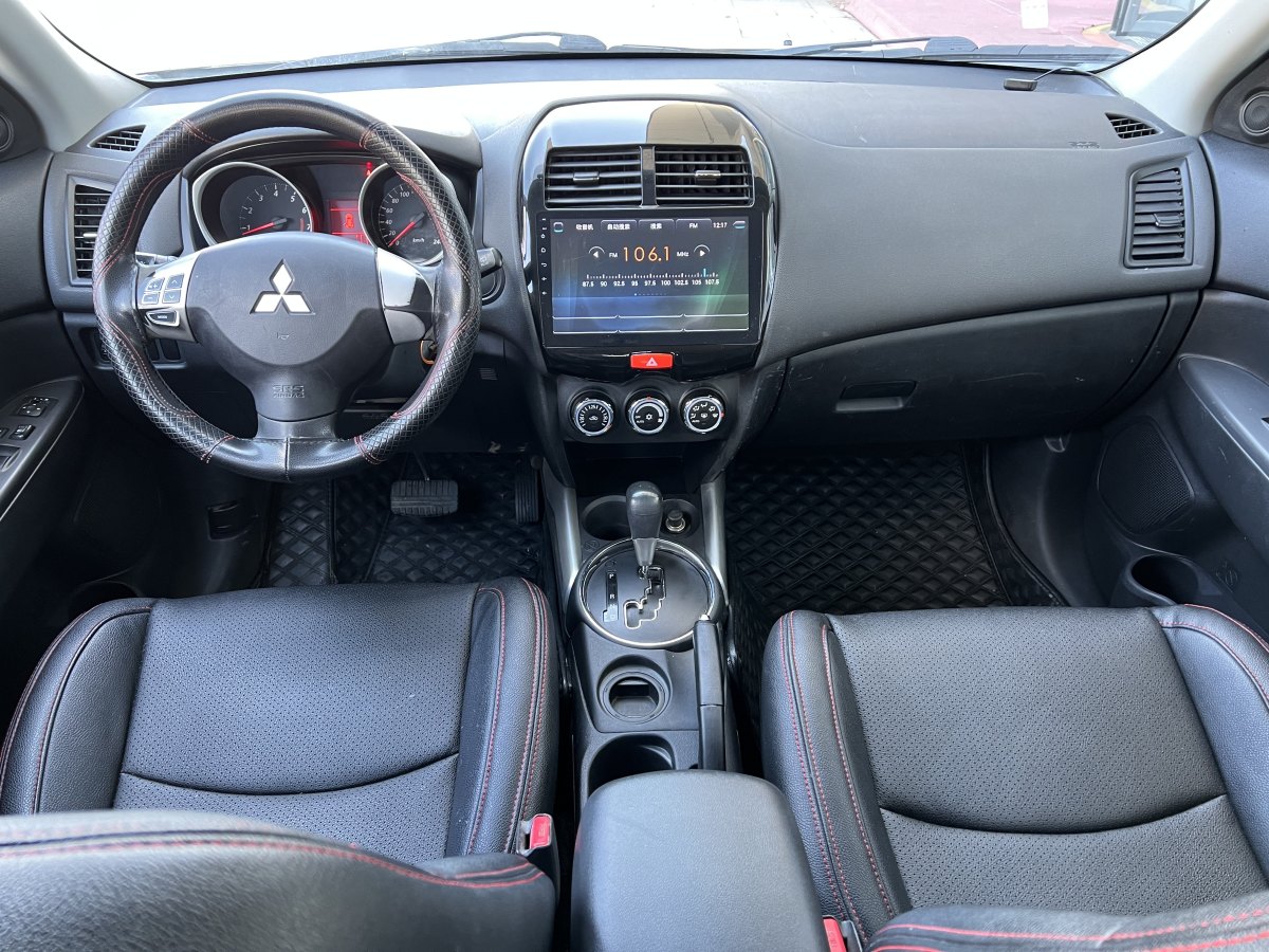 三菱 勁炫ASX  2013款 2.0L CVT兩驅(qū)精英版圖片