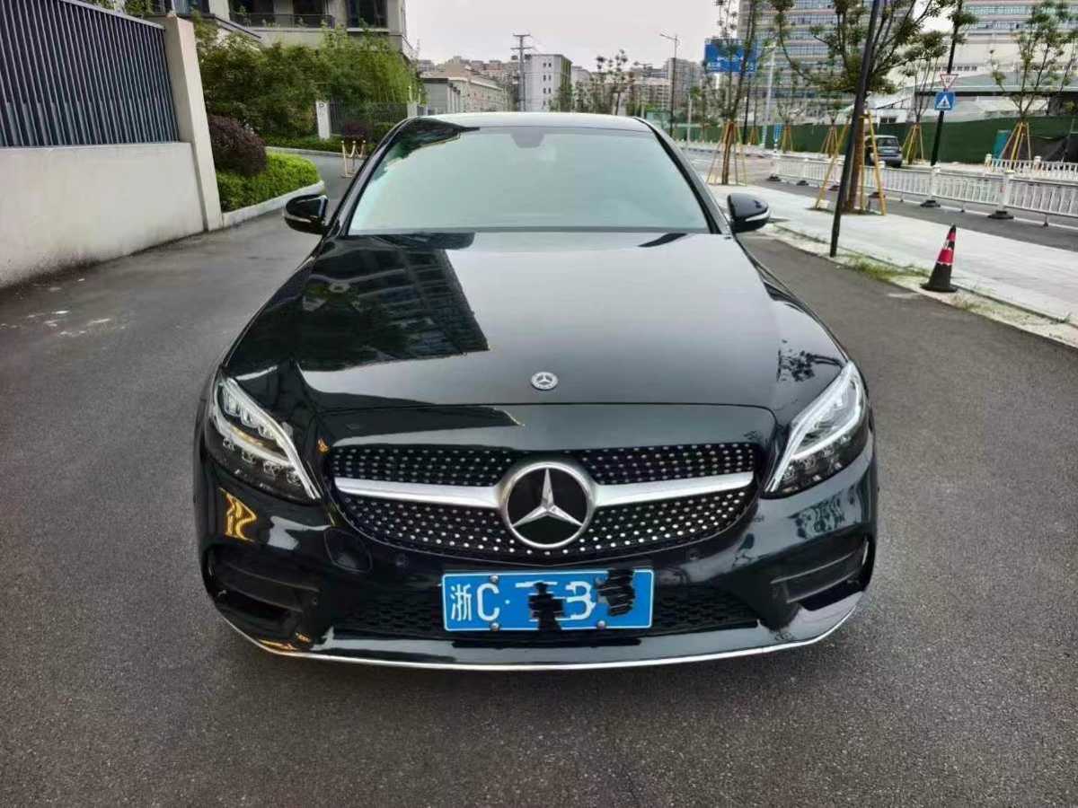 奔馳 奔馳C級(jí)  2020款 改款 C 260 L 運(yùn)動(dòng)版圖片