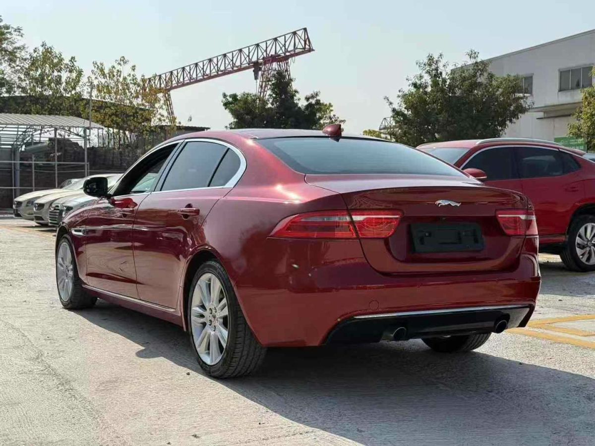 捷豹 XE  2019款 2.0T 300PS 四驅(qū)Landmark Edition圖片