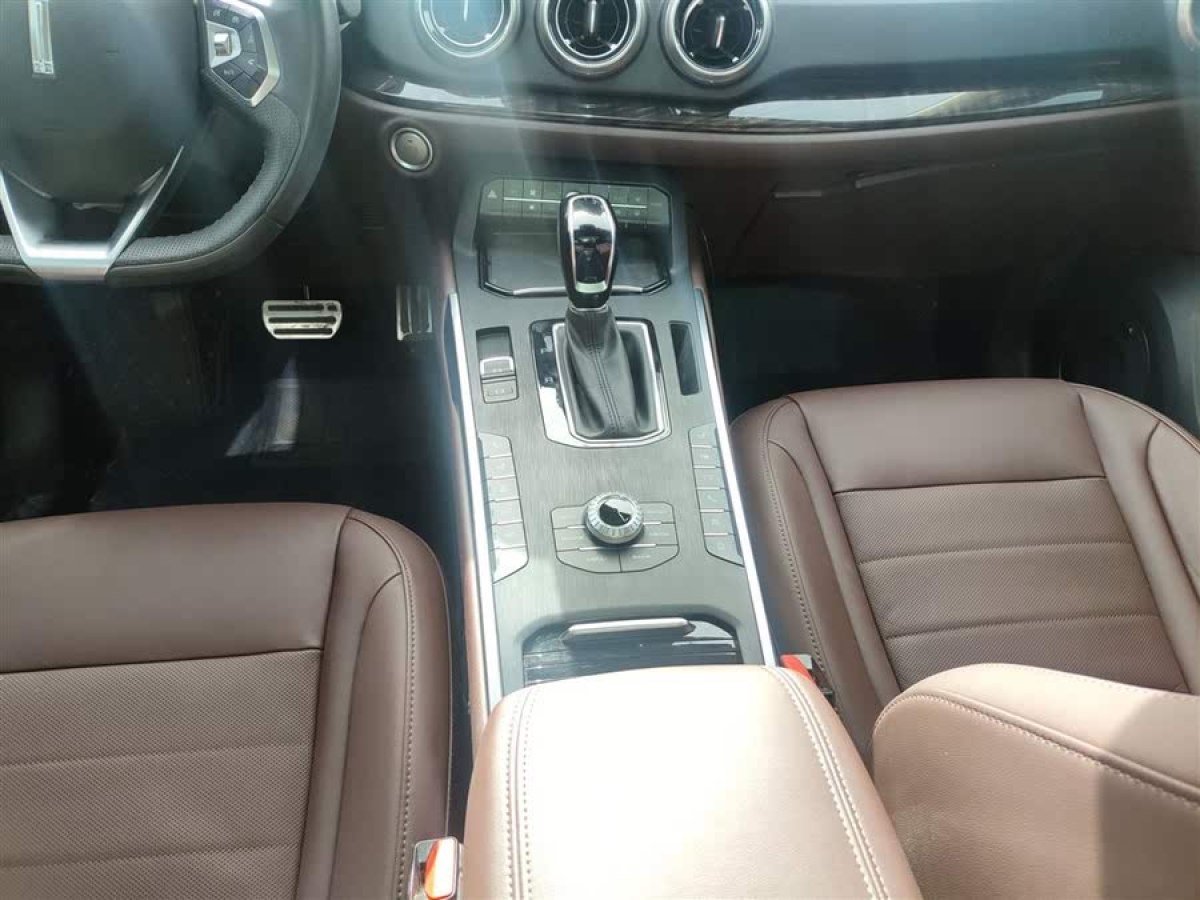 WEY VV5  2017款 2.0T 旗艦型圖片