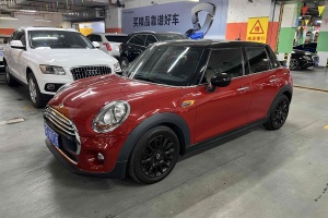 MINI MINI 1.5T COOPER Fun 五门版