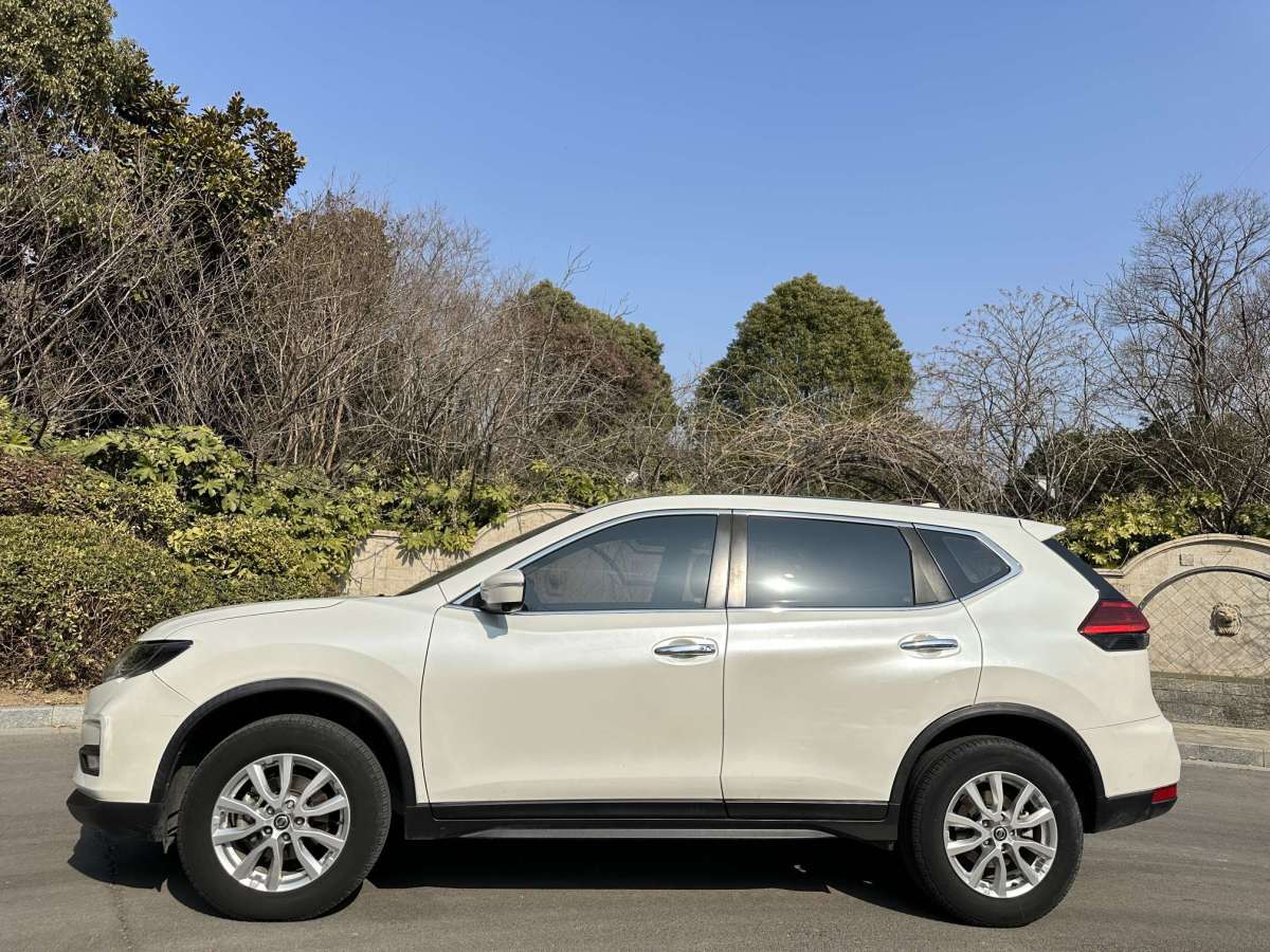 日產(chǎn) 奇駿  2021款 2.0L XL ITS CVT 2WD智聯(lián)舒適版圖片