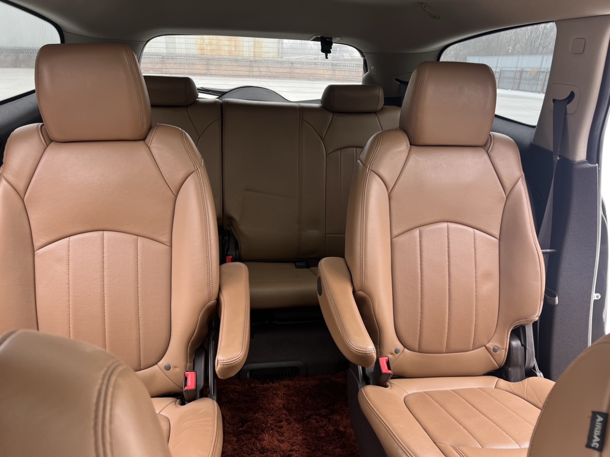 2015年6月别克 昂科雷  2014款 3.6L 两驱精英舒适型