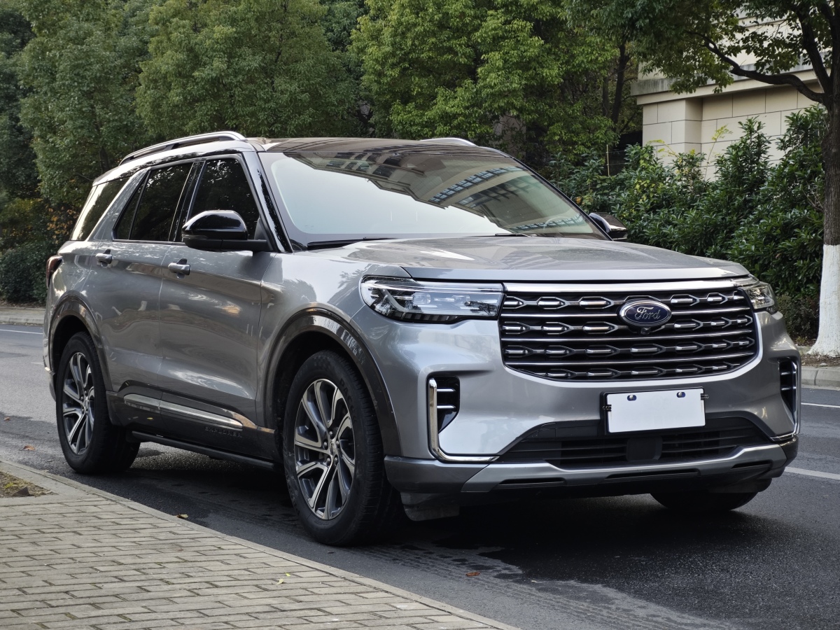 福特 探險(xiǎn)者  2023款 EcoBoost 285 后驅(qū)風(fēng)尚版 6座圖片