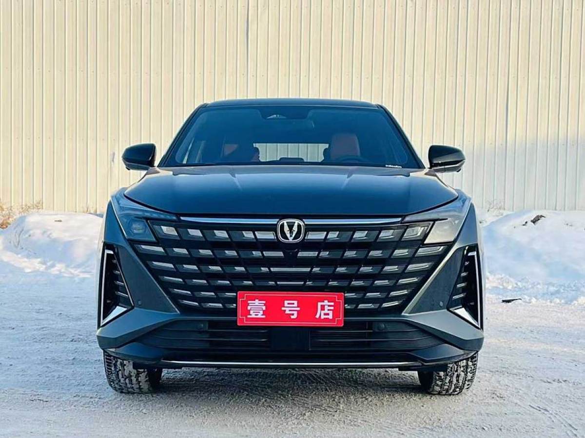 長(zhǎng)安 長(zhǎng)安UNI-Z新能源  2024款 藍(lán)鯨智電iDD 125km 超越型圖片