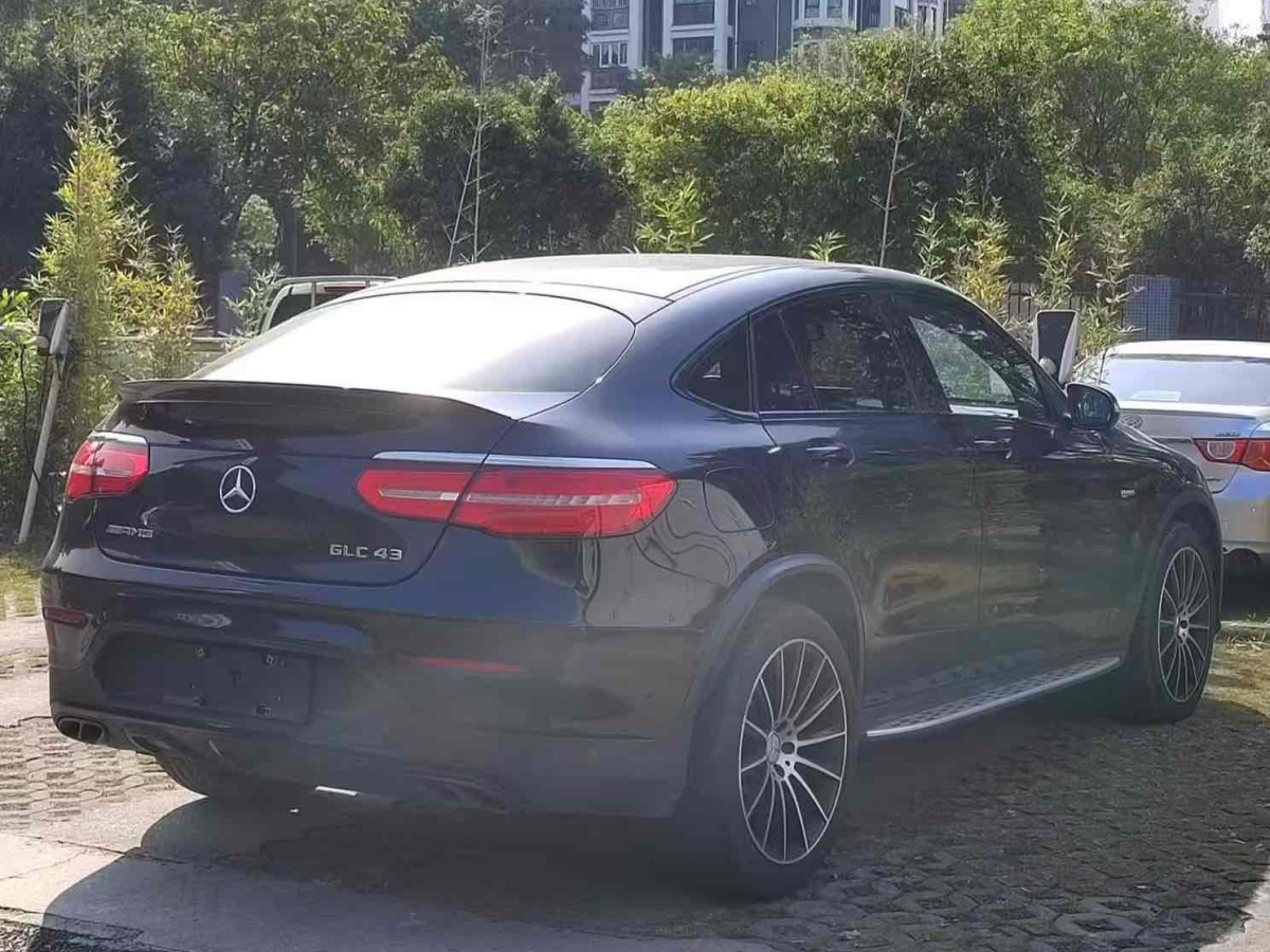 奔馳 奔馳GLC轎跑 AMG  2017款 AMG GLC 43 4MATIC 轎跑SUV圖片