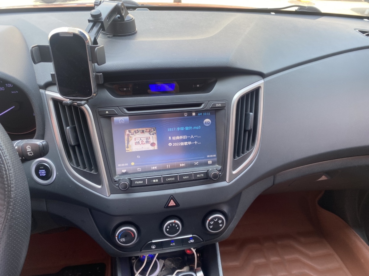 現(xiàn)代 ix25  2015款 1.6L 自動兩驅智能型GLS圖片