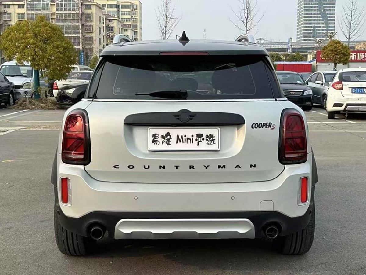 MINI COUNTRYMAN  2023款 2.0T COOPER S 鑒賞家圖片