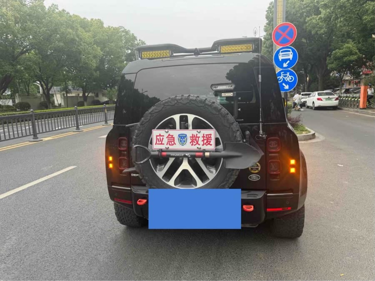 路虎 衛(wèi)士  2023款 改款 90 3.0T P400 XS圖片