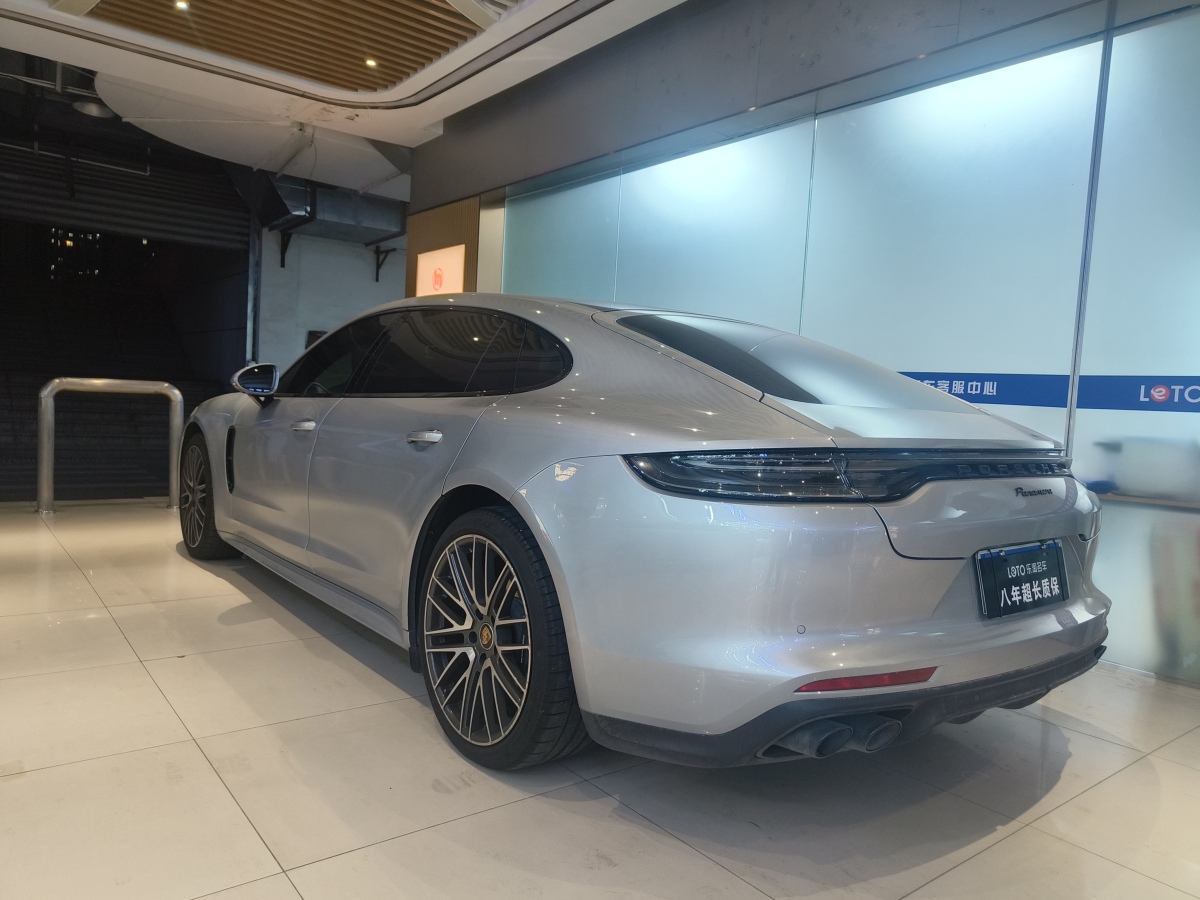 保時(shí)捷 Panamera  2023款 改款 Panamera 行政加長鉑金版 2.9T圖片