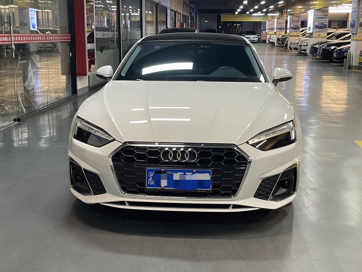 奧迪 奧迪A5  2023款 Sportback 40 TFSI 時(shí)尚動(dòng)感型圖片