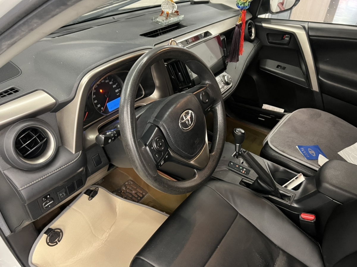 豐田 RAV4  2015款 2.0L CVT風(fēng)尚版圖片