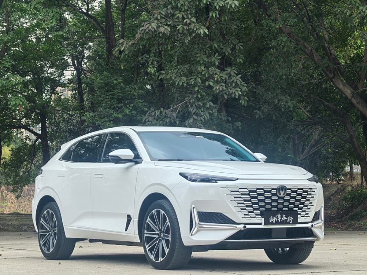 長(zhǎng)安 長(zhǎng)安UNI-K新能源  2023款 智電iDD 1.5T 135km智酷型圖片