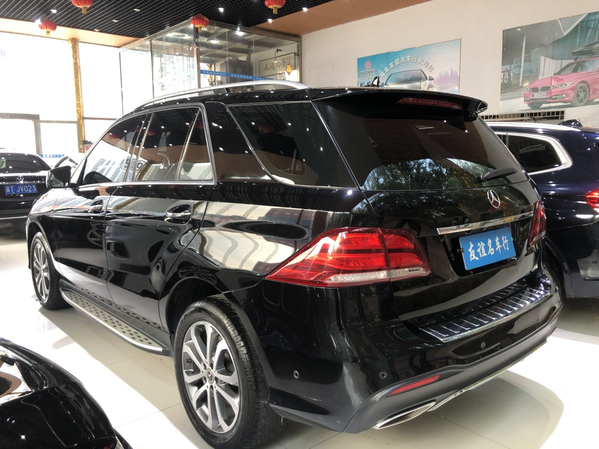 奔馳 奔馳GLE  2017款 GLE 320 4MATIC 動(dòng)感型圖片