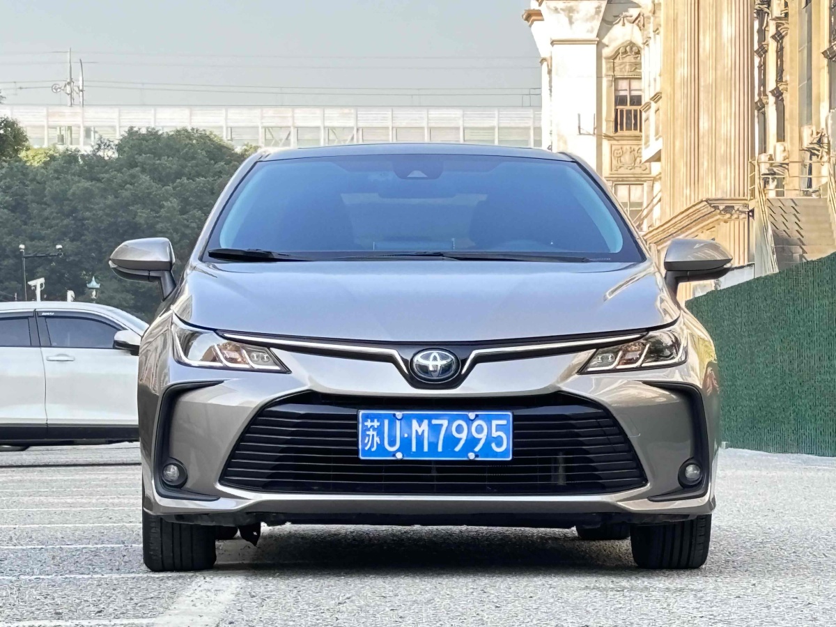 豐田 卡羅拉  2021款 雙擎 1.8L E-CVT精英版圖片