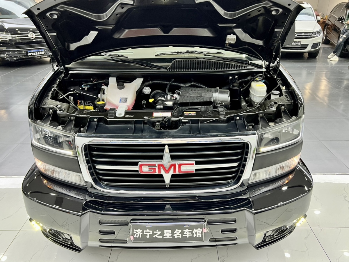 GMC SAVANA  2013款 5.3L 四驅(qū)領(lǐng)袖版圖片