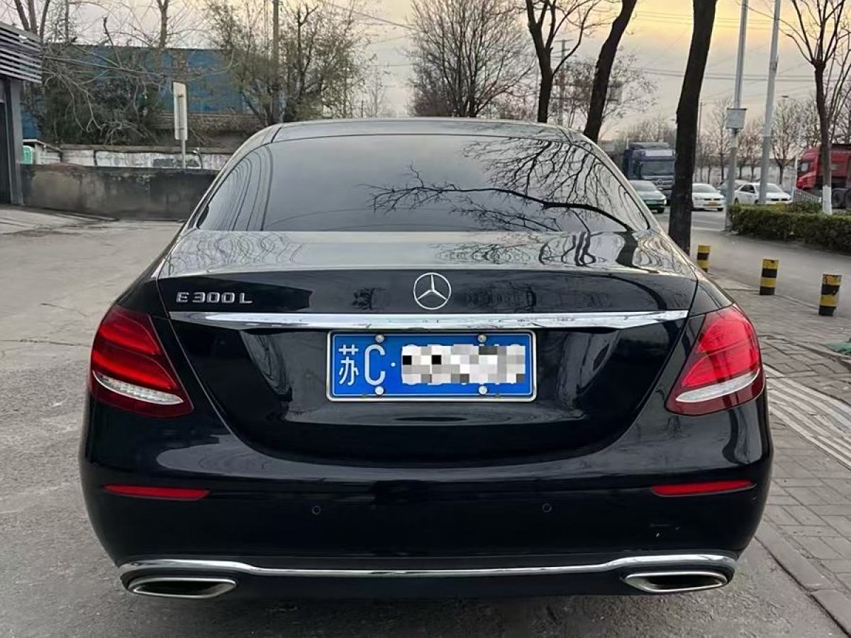 奔馳 奔馳E級  2020款 E 300 L 豪華型圖片