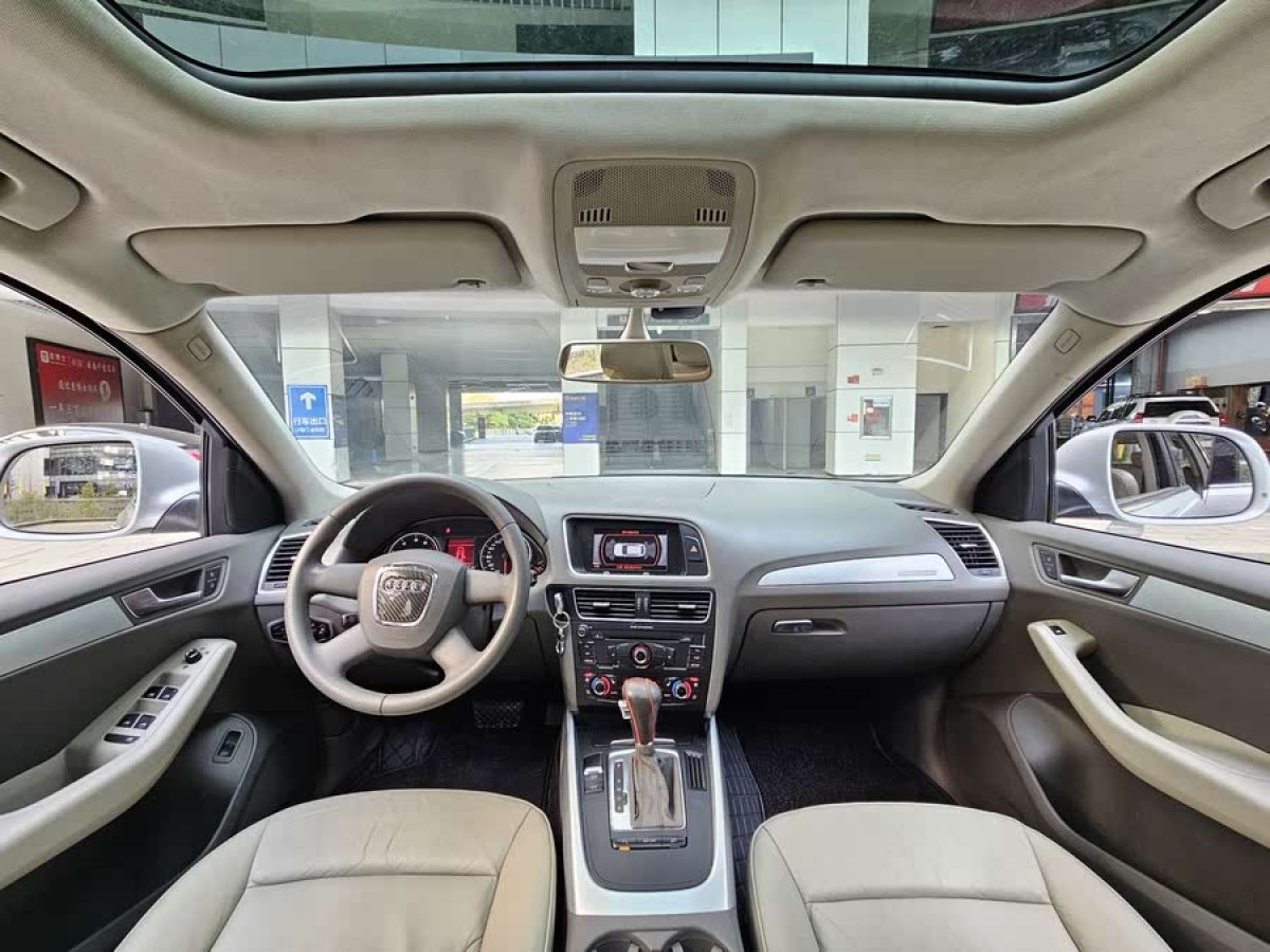 奧迪 奧迪Q5  2010款 2.0TFSI 技術(shù)型圖片