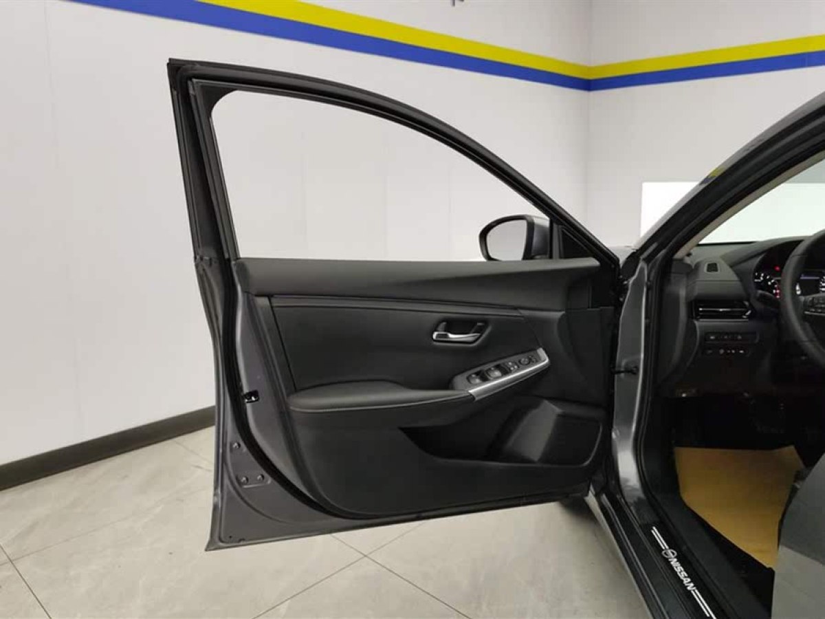 日產(chǎn) 軒逸  2023款 改款 1.6L CVT悅享版圖片