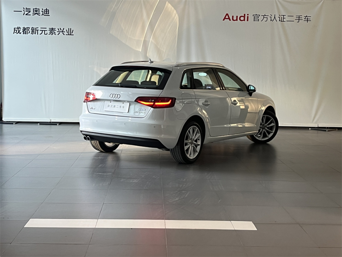 奧迪 奧迪A3  2015款 Sportback 40 TFSI 自動舒適型圖片