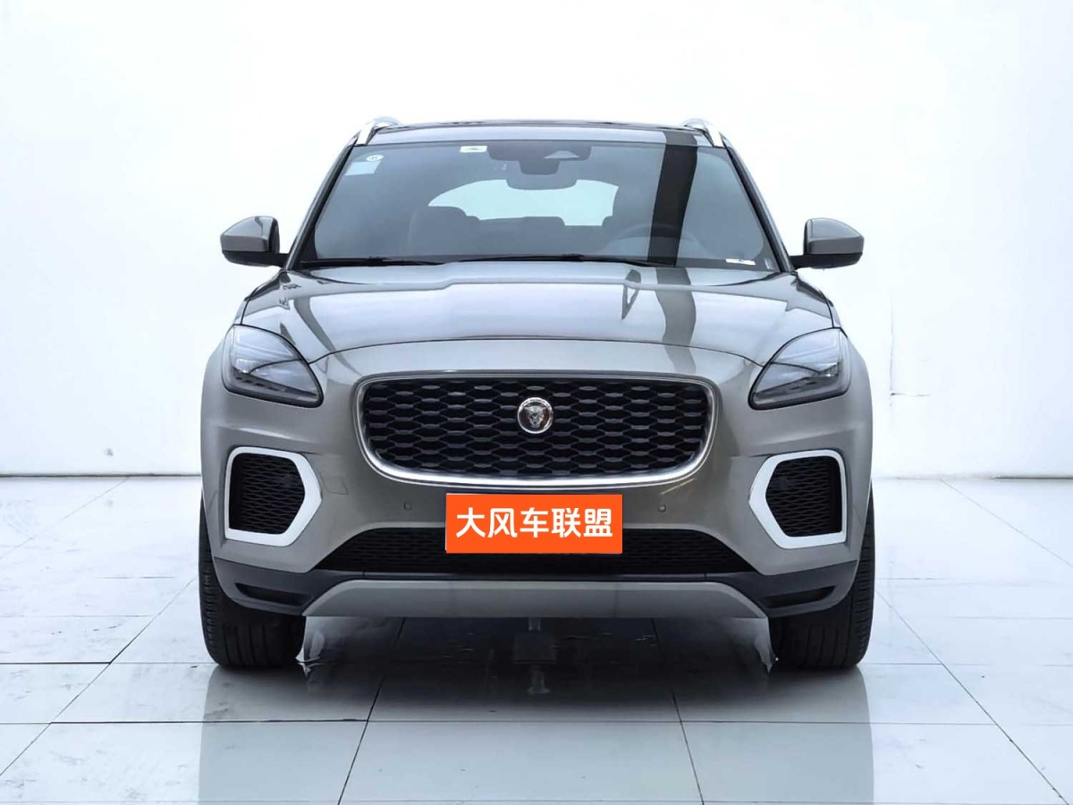 捷豹 E-PACE  2024款 進(jìn)取運(yùn)動(dòng)版 R-DYNAMIC S圖片