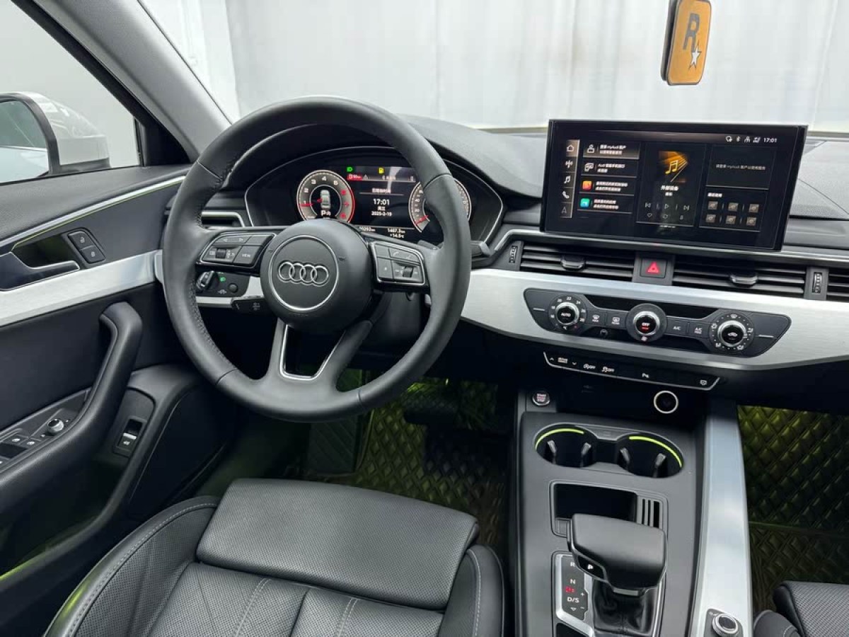 奧迪 奧迪A4L  2022款 40 TFSI 時尚動感型圖片