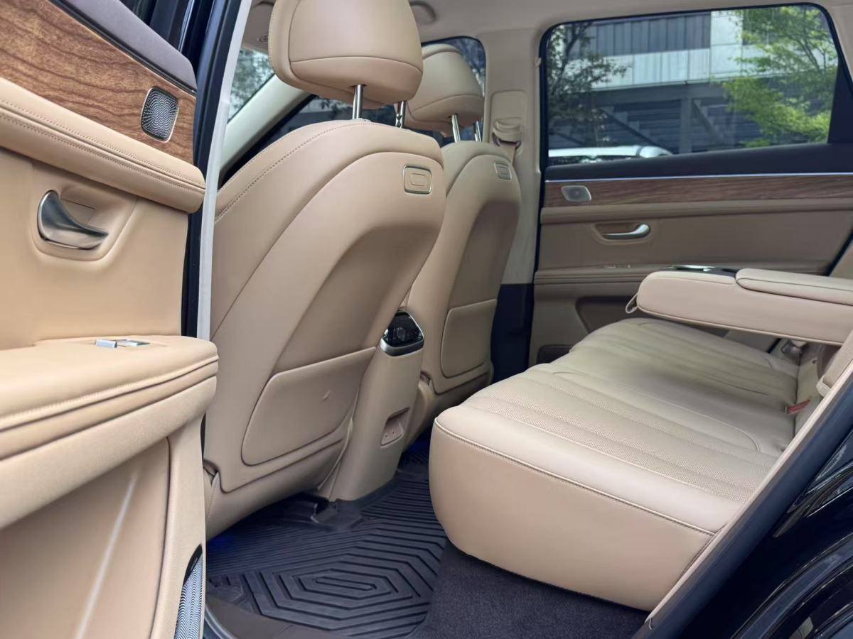 智界汽車(chē) 智界S7  2024款 Max 后驅(qū)長(zhǎng)航智駕版圖片