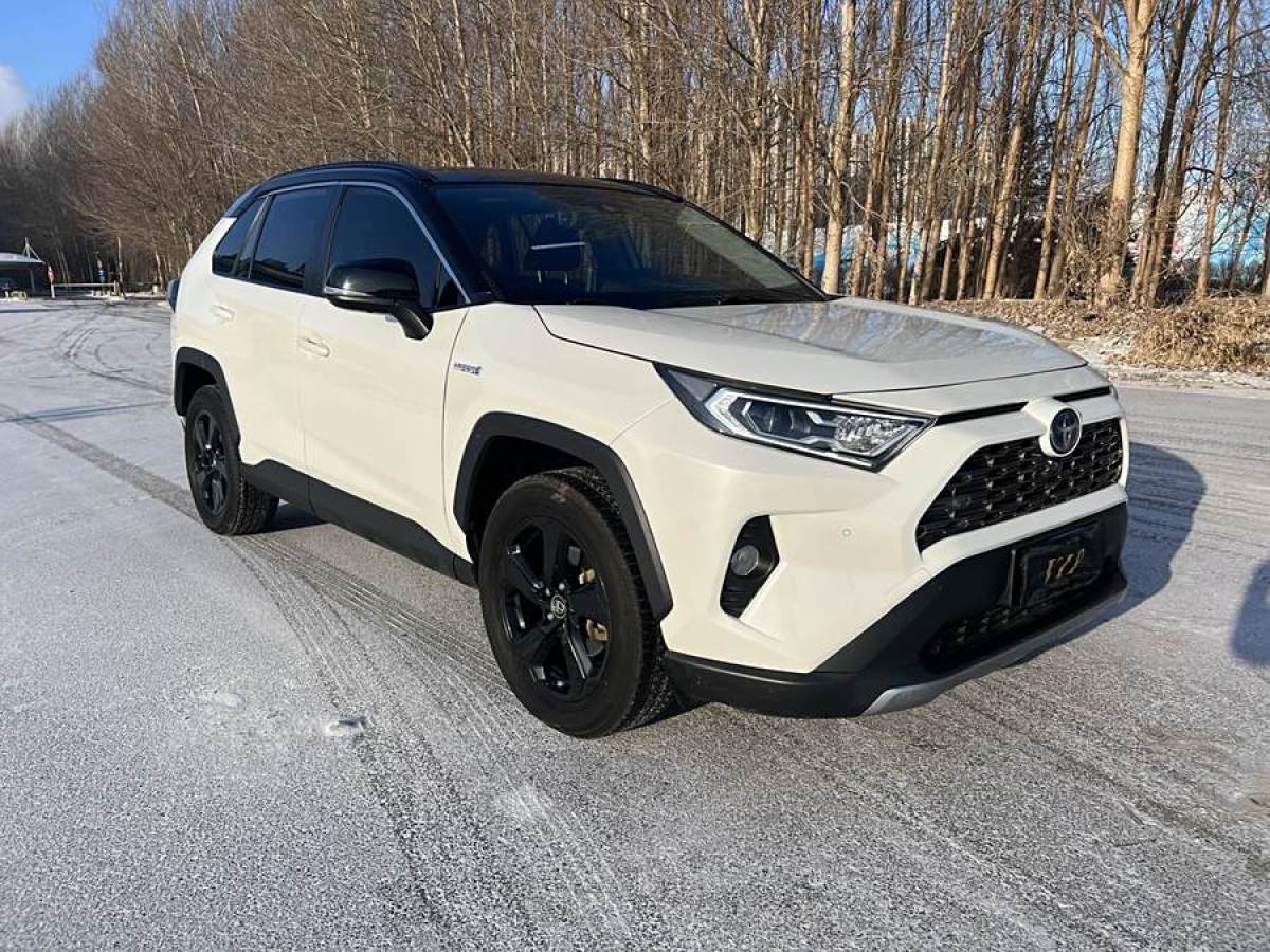 豐田 RAV4榮放  2023款 雙擎 2.5L E-CVT四驅(qū)旗艦版圖片