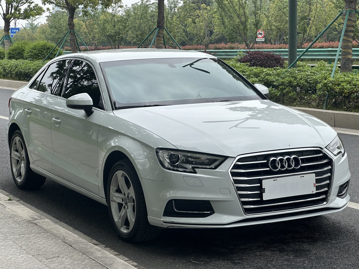 奧迪 奧迪A3  2019款 Limousine 35 TFSI 進(jìn)取型 國V圖片