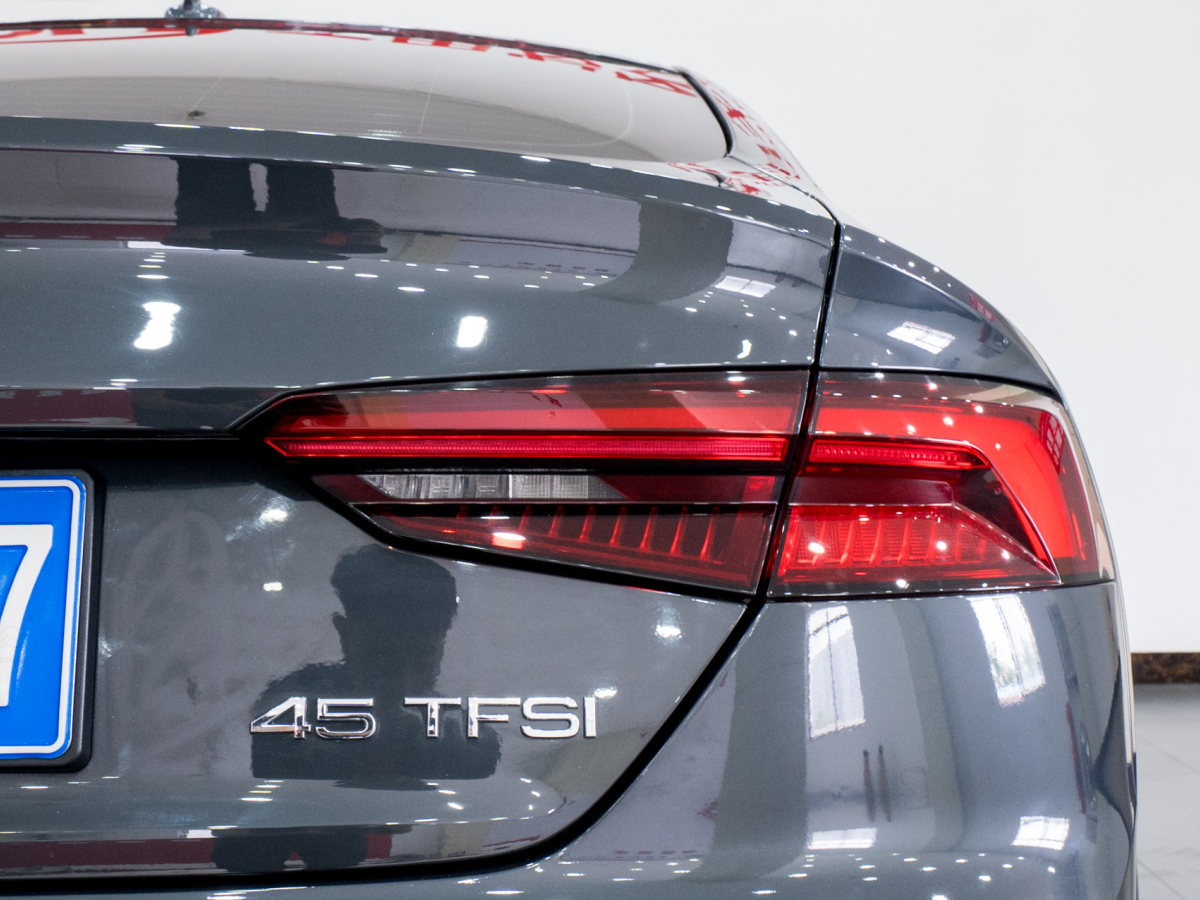 奥迪 奥迪A5  2019款 Sportback 45 TFSI 运动型图片