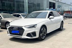 奧迪A4L 奧迪 40 TFSI 時(shí)尚動感型