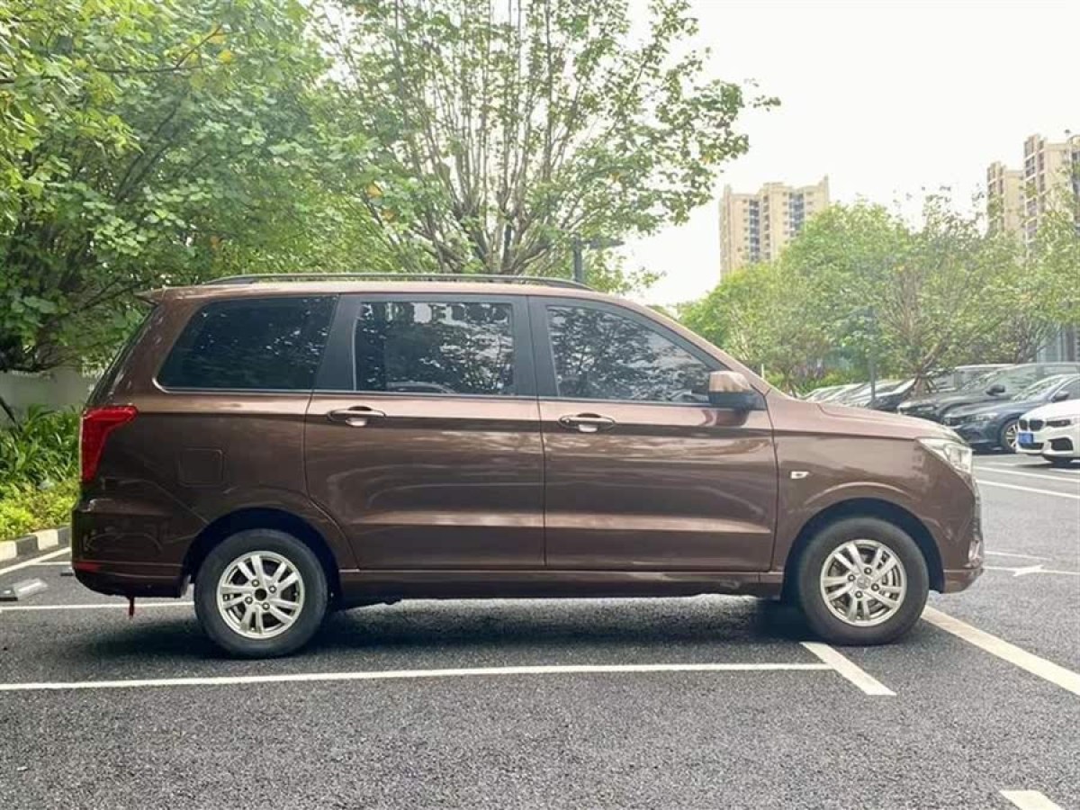 五菱 五菱宏光  2018款 1.5L S舒適型L2B圖片