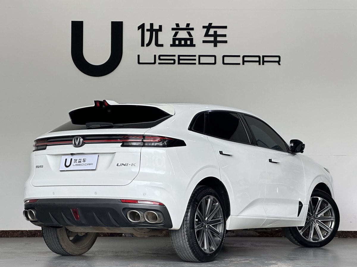 長安 長安UNI-K  2021款 2.0T 尊貴型圖片