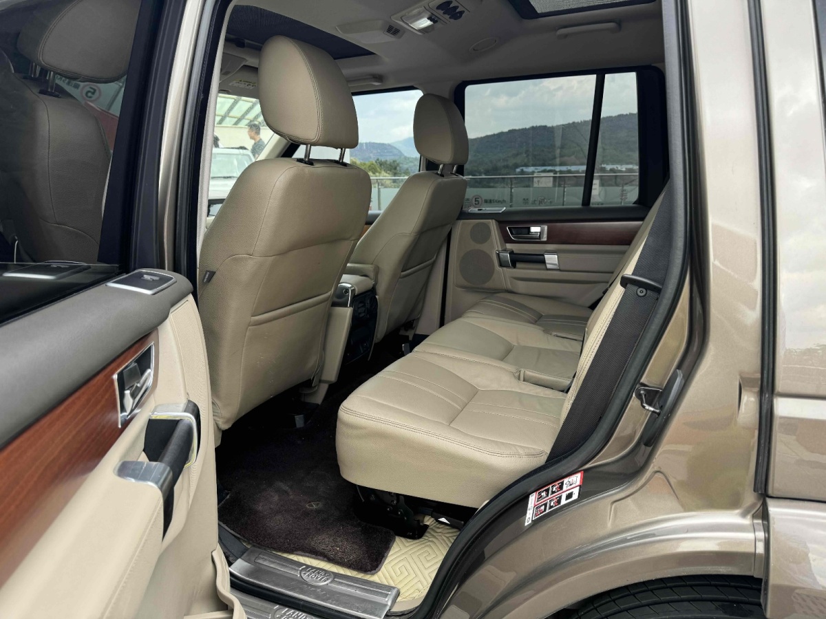 路虎 發(fā)現(xiàn)  2010款 4.0 V6 HSE 汽油版圖片