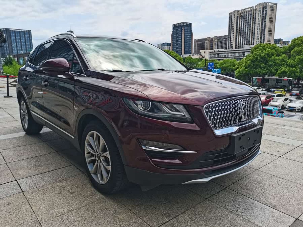 林肯 MKC  2019款 2.0T 四驅(qū)尊雅版 國VI圖片