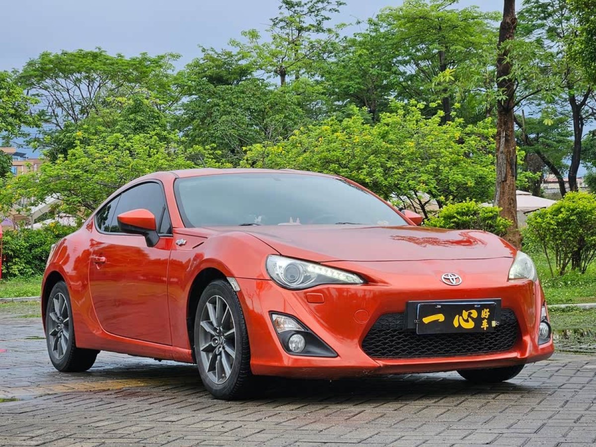 豐田 86  2013款 2.0L 自動(dòng)豪華型圖片