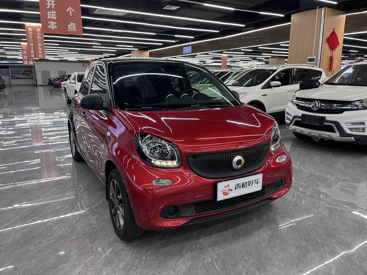 smart forfour  2016款 1.0L 52千瓦靈動版圖片