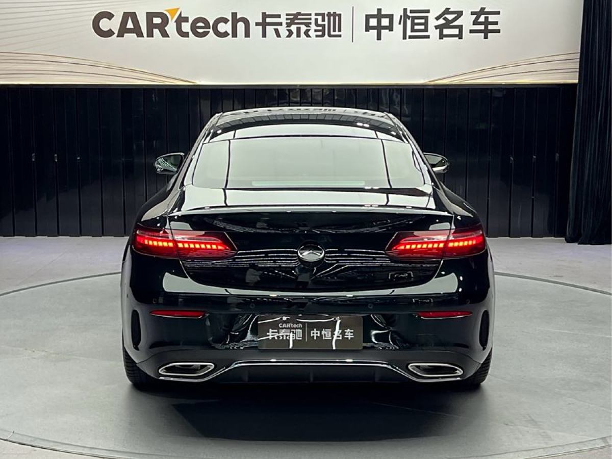 奔馳 奔馳E級  2021款 改款 E 260 4MATIC 轎跑車圖片