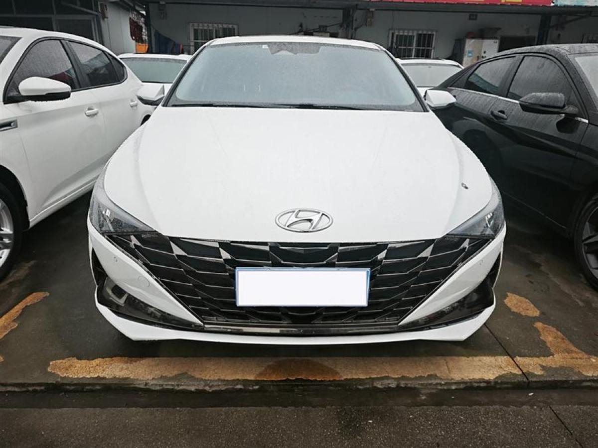 現(xiàn)代 伊蘭特  2022款 1.5L CVT GLS領(lǐng)先版圖片