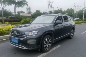 探岳 大眾 330TSI 兩驅(qū)豪華智聯(lián)版