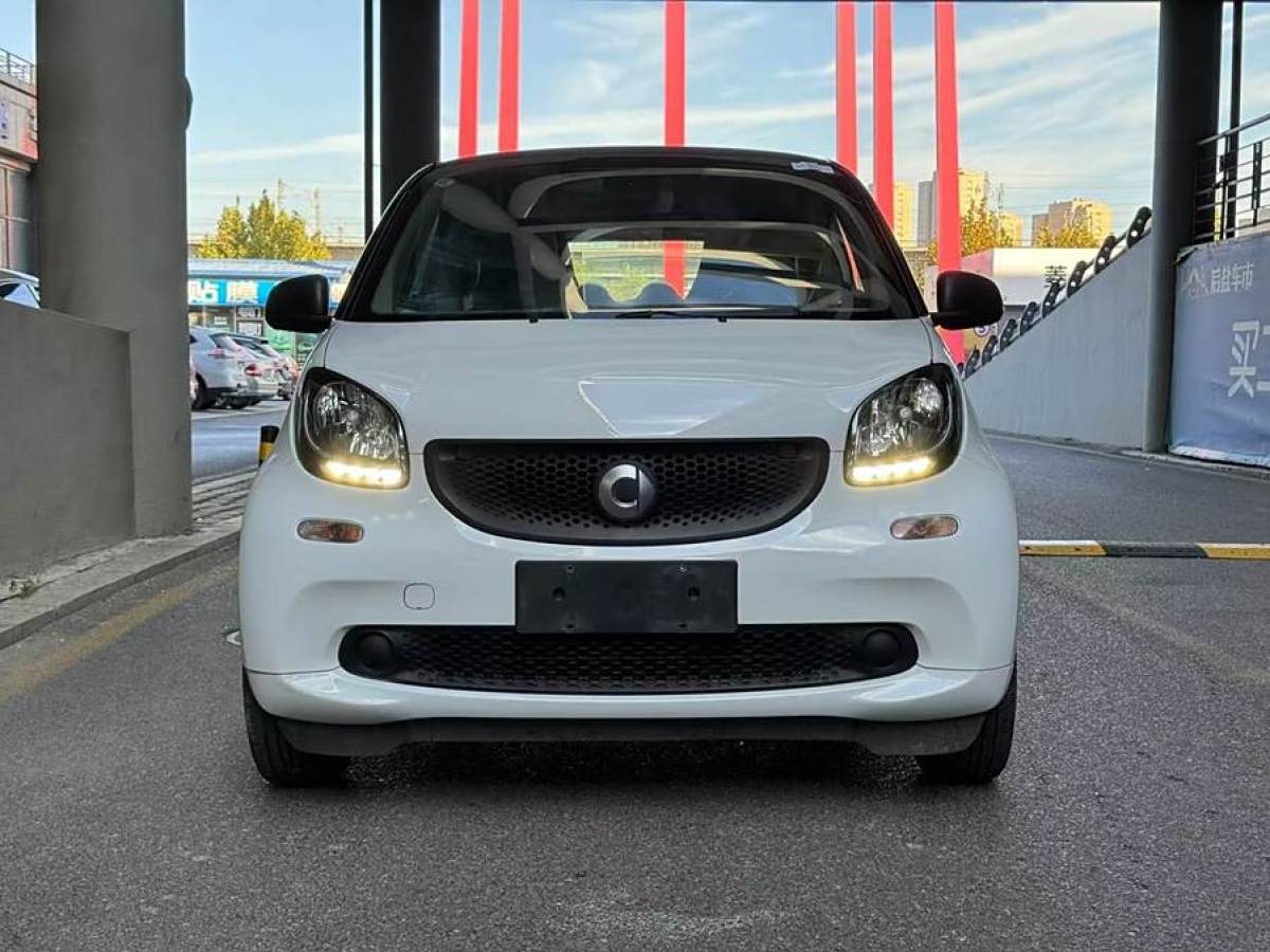 smart fortwo  2015款 1.0L 52千瓦硬頂靈動版圖片