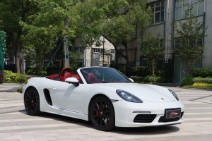 718 保時捷 Boxster 2.0T