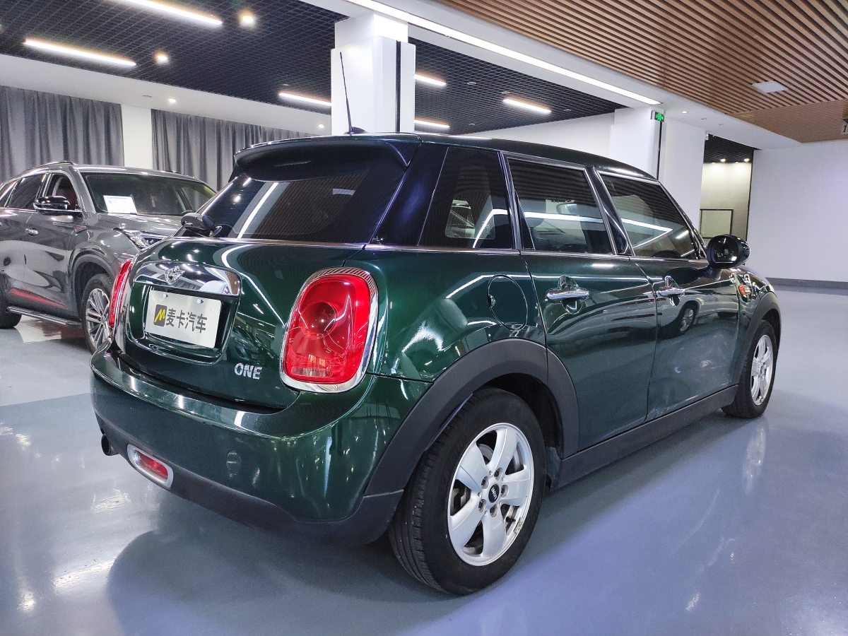 MINI MINI  2016款 1.2T ONE 五門版圖片